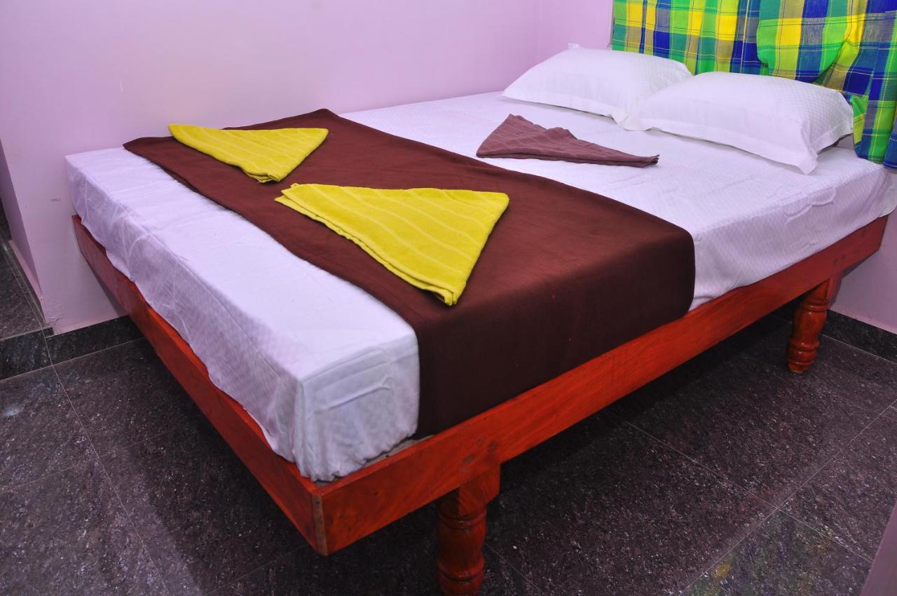 Royal Homestay New Hampi Buitenkant foto